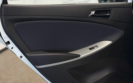 Hyundai Solaris II рестайлинг, 2013 год, 999 000 рублей, 21 фотография
