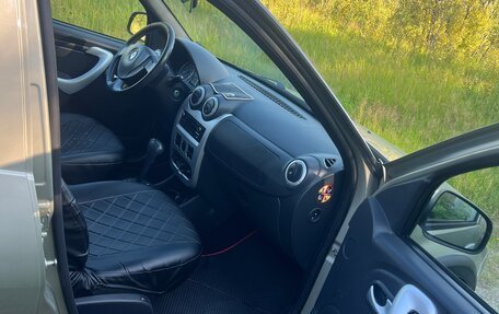 Renault Sandero I, 2013 год, 700 000 рублей, 7 фотография