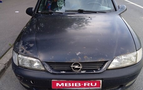 Opel Vectra B рестайлинг, 1998 год, 65 000 рублей, 1 фотография
