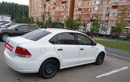 Volkswagen Polo VI (EU Market), 2015 год, 420 000 рублей, 1 фотография