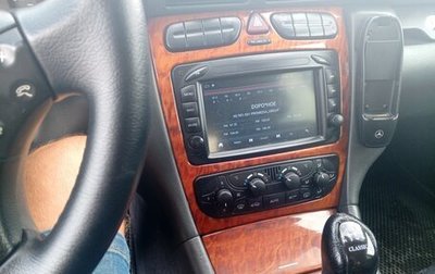 Mercedes-Benz C-Класс, 2004 год, 450 000 рублей, 1 фотография