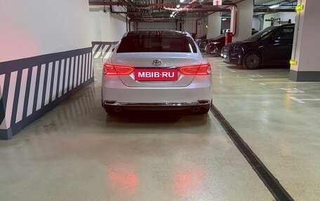 Toyota Camry, 2023 год, 4 200 000 рублей, 4 фотография
