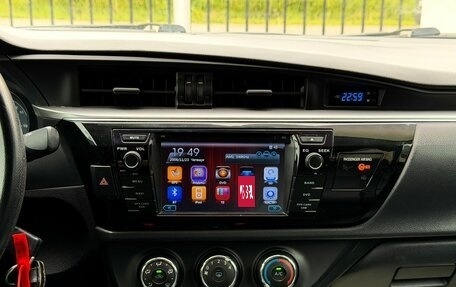 Toyota Corolla, 2015 год, 1 429 000 рублей, 21 фотография