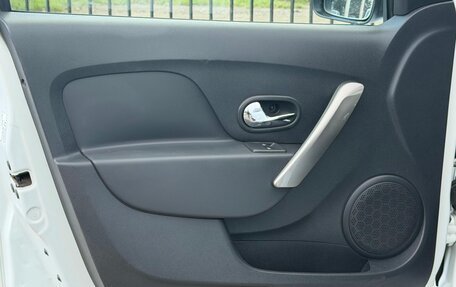 Renault Sandero II рестайлинг, 2016 год, 689 000 рублей, 15 фотография