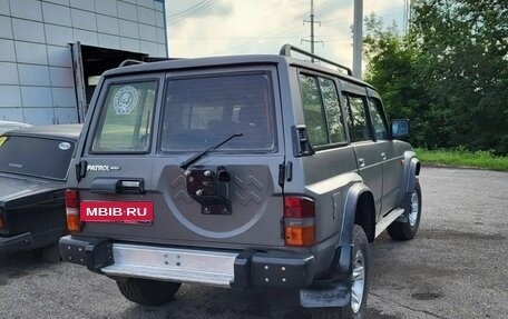 Nissan Patrol, 1995 год, 800 000 рублей, 4 фотография