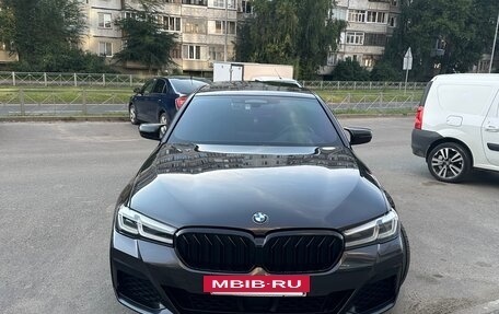 BMW 5 серия, 2020 год, 4 700 000 рублей, 10 фотография