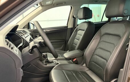 Volkswagen Tiguan II, 2017 год, 2 750 000 рублей, 13 фотография