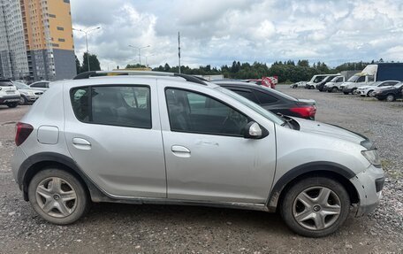 Renault Sandero II рестайлинг, 2016 год, 450 000 рублей, 2 фотография