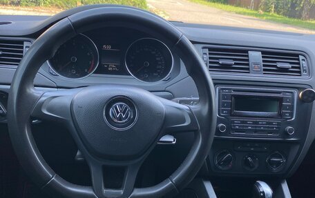 Volkswagen Jetta VI, 2015 год, 1 250 000 рублей, 10 фотография