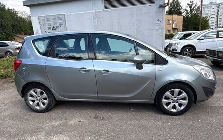 Opel Meriva, 2011 год, 650 000 рублей, 3 фотография