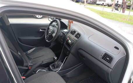 Volkswagen Polo VI (EU Market), 2015 год, 420 000 рублей, 5 фотография