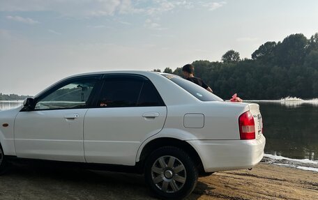 Mazda Familia, 2001 год, 250 000 рублей, 4 фотография