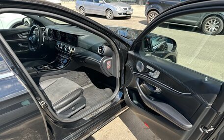 Mercedes-Benz E-Класс, 2016 год, 3 099 000 рублей, 8 фотография