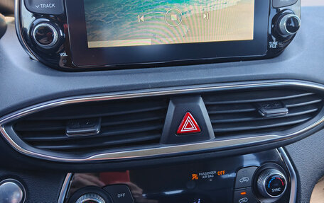 Hyundai Santa Fe IV, 2020 год, 3 200 000 рублей, 12 фотография