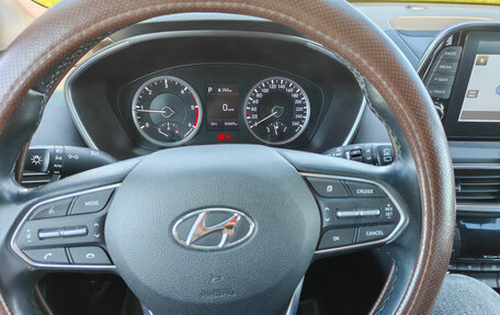 Hyundai Santa Fe IV, 2020 год, 3 200 000 рублей, 5 фотография
