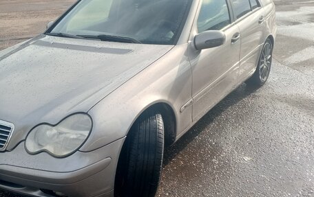 Mercedes-Benz C-Класс, 2004 год, 450 000 рублей, 16 фотография