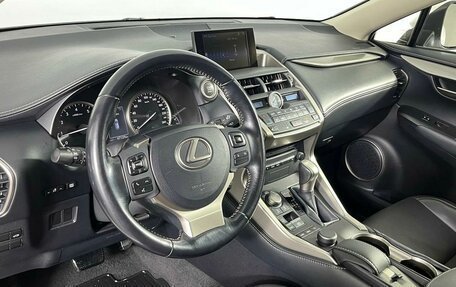 Lexus NX I, 2015 год, 2 999 000 рублей, 12 фотография