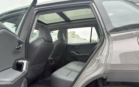 Toyota RAV4, 2026 год, 4 420 000 рублей, 9 фотография