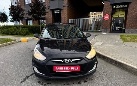 Hyundai Solaris II рестайлинг, 2011 год, 650 000 рублей, 7 фотография