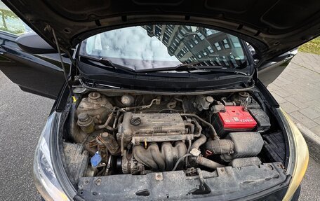 Hyundai Solaris II рестайлинг, 2011 год, 650 000 рублей, 8 фотография