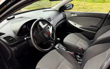 Hyundai Solaris II рестайлинг, 2011 год, 650 000 рублей, 11 фотография