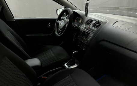 Volkswagen Polo VI (EU Market), 2019 год, 799 777 рублей, 13 фотография