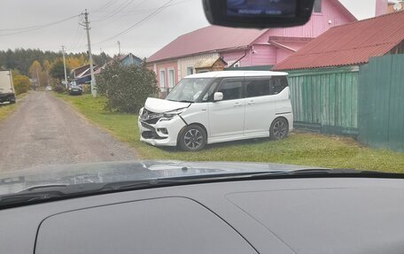 Mitsubishi Delica D:2 II, 2019 год, 300 000 рублей, 3 фотография