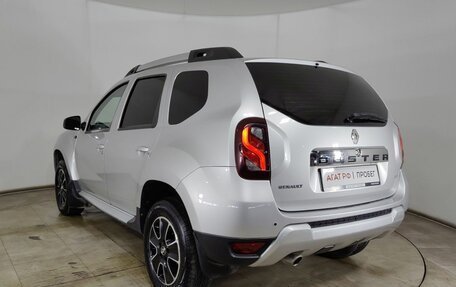Renault Duster I рестайлинг, 2017 год, 1 299 000 рублей, 3 фотография