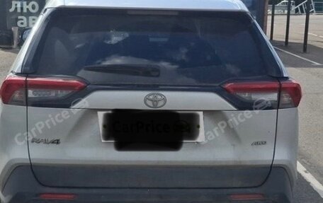 Toyota RAV4, 2021 год, 3 400 000 рублей, 3 фотография