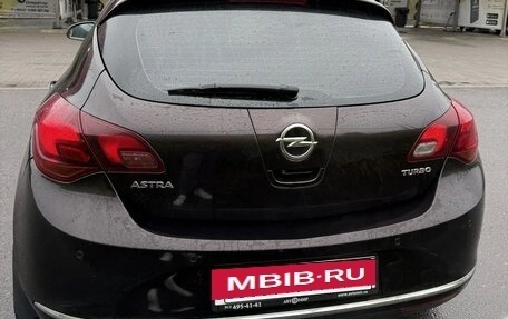 Opel Astra J, 2014 год, 816 990 рублей, 3 фотография