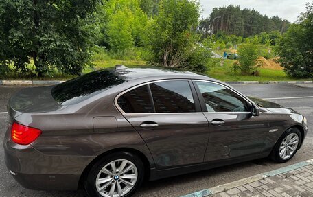 BMW 5 серия, 2011 год, 1 380 000 рублей, 2 фотография
