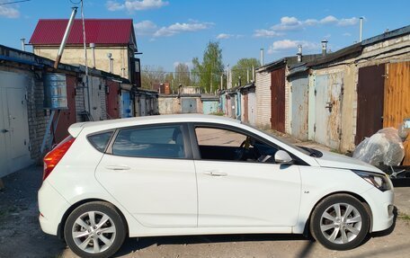 Hyundai Solaris II рестайлинг, 2015 год, 1 320 000 рублей, 4 фотография