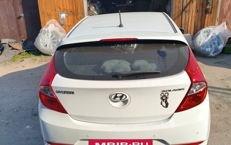 Hyundai Solaris II рестайлинг, 2015 год, 1 320 000 рублей, 3 фотография
