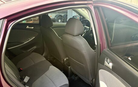 Hyundai Solaris II рестайлинг, 2011 год, 699 000 рублей, 13 фотография