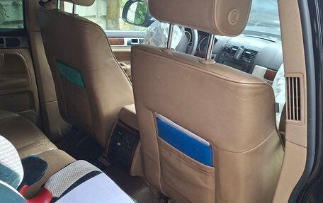 Volkswagen Touareg III, 2007 год, 400 000 рублей, 2 фотография