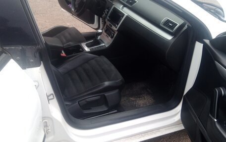 Volkswagen Passat CC I рестайлинг, 2011 год, 950 000 рублей, 16 фотография