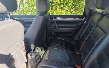 Volkswagen Touareg III, 2007 год, 800 000 рублей, 2 фотография