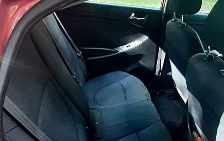 Hyundai Solaris II рестайлинг, 2011 год, 600 000 рублей, 11 фотография