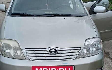 Toyota Corolla, 2004 год, 530 000 рублей, 4 фотография
