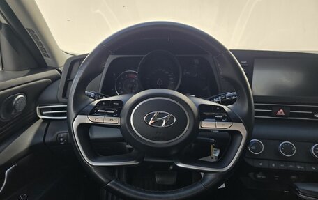 Hyundai Elantra, 2022 год, 2 180 000 рублей, 12 фотография