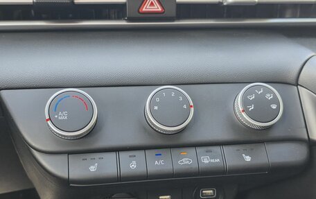 Hyundai Elantra, 2022 год, 2 180 000 рублей, 14 фотография