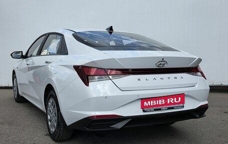 Hyundai Elantra, 2022 год, 2 180 000 рублей, 7 фотография
