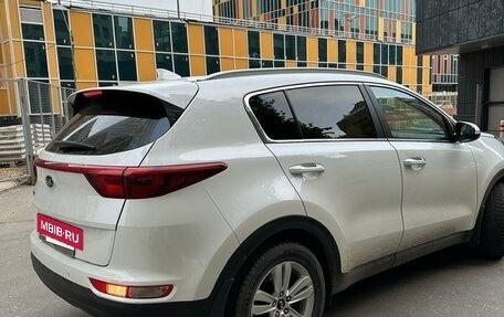 KIA Sportage IV рестайлинг, 2016 год, 1 415 000 рублей, 4 фотография