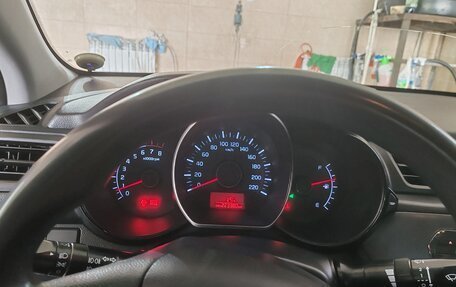 KIA Rio III рестайлинг, 2011 год, 500 000 рублей, 10 фотография