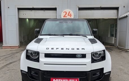 Land Rover Defender II, 2024 год, 11 290 000 рублей, 1 фотография