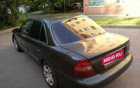 Hyundai Sonata III рестайлинг, 1998 год, 169 000 рублей, 2 фотография