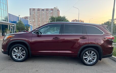 Toyota Highlander III, 2014 год, 3 498 000 рублей, 5 фотография