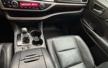 Toyota Highlander III, 2014 год, 3 498 000 рублей, 19 фотография