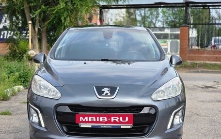 Peugeot 308 II, 2011 год, 495 000 рублей, 2 фотография