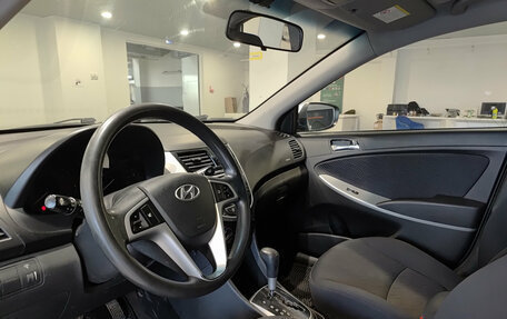 Hyundai Solaris II рестайлинг, 2013 год, 830 000 рублей, 20 фотография